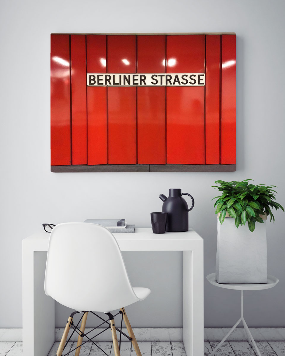 Acrylglasbild von Galamini 'Berliner Straße'